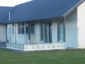 Canterbury Balustrade Windbreak| |Face fixed stand-off fittings