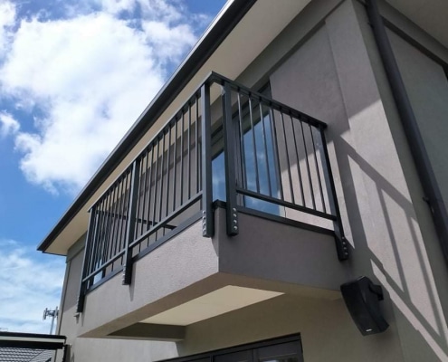 Canterbury Balustrade Aluminium Framed Ascot - Face Fix 1