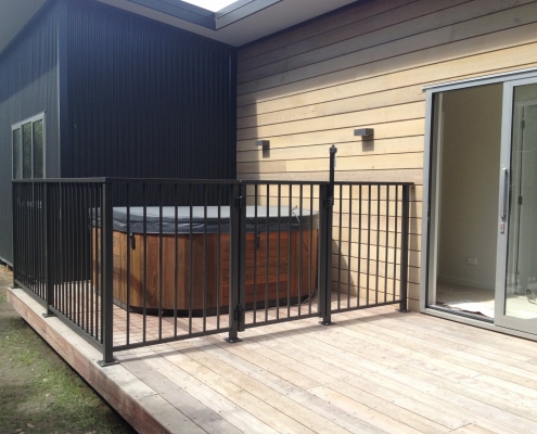 Canterbury Balustrade Aluminium Framed Ascot - Spa Fence (2)