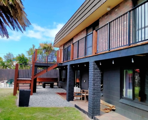 Canterbury Balustrade Aluminium Framed Ascot - Timber Mix 4