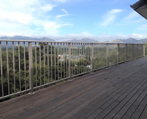 Canterbury Balustrade Aluminium Framed Ascot - TopFix - External