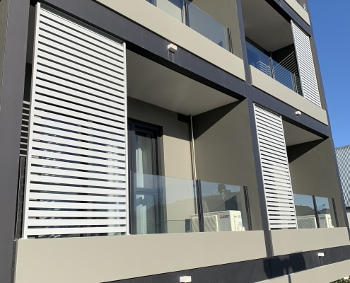 Canterbury Balustrade Semi Framed Glass - Vetro Commercial 2
