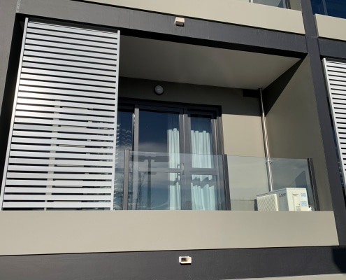 Canterbury Balustrade Semi Framed Glass - Vetro Commercial 4